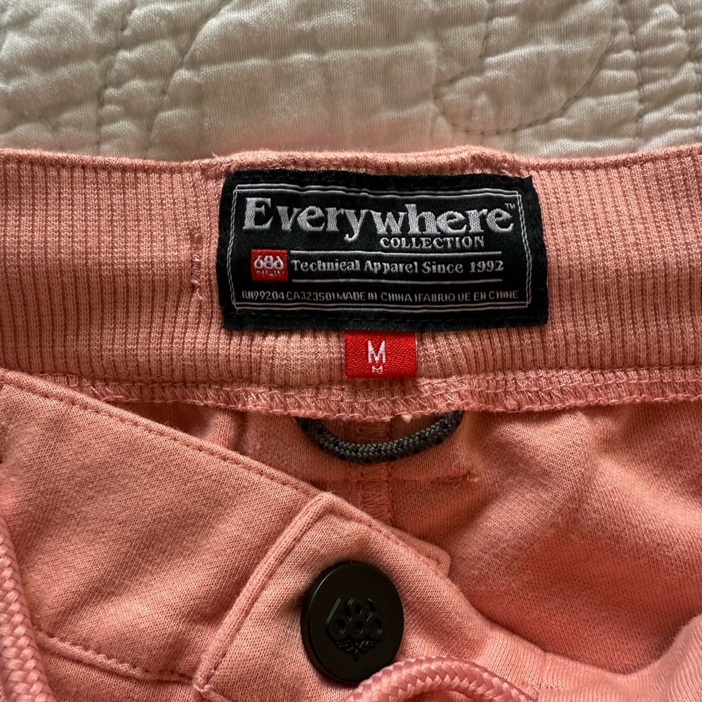 686 Everywhere Pant Double Knit Rosette M NWT - Picture 9 of 12